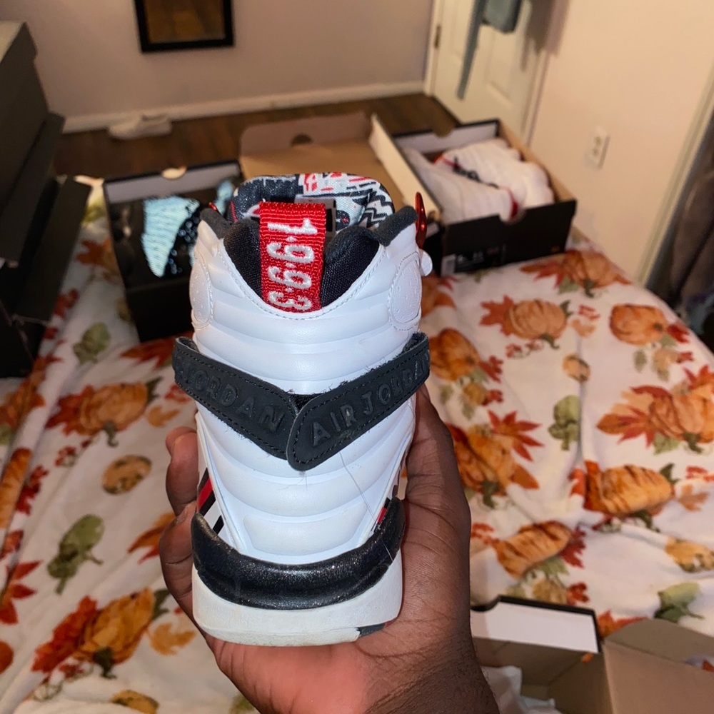 Jordan 8s - Picture 8 of 9